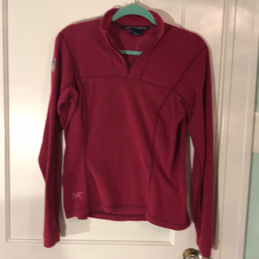 Arc’Teryx Red Quarter-zip